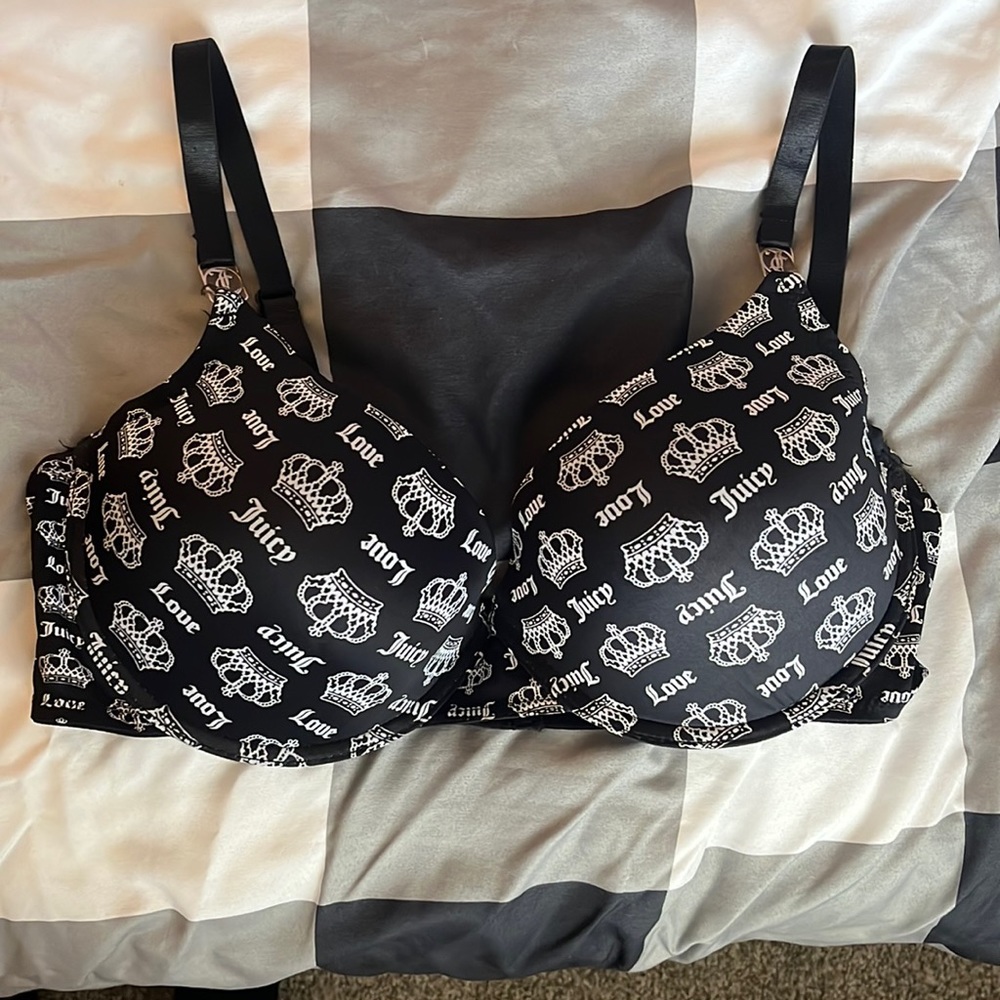 Black juicy couture bra